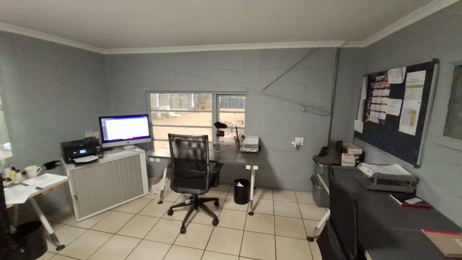 To Let commercial Property for Rent in Joostenbergvlakte Western Cape